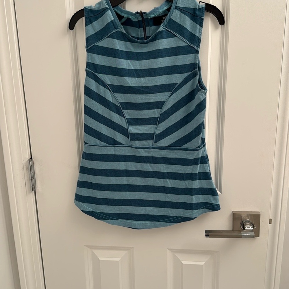 Brooklyn Industries Blue Fitted Sleeveless Tank Top